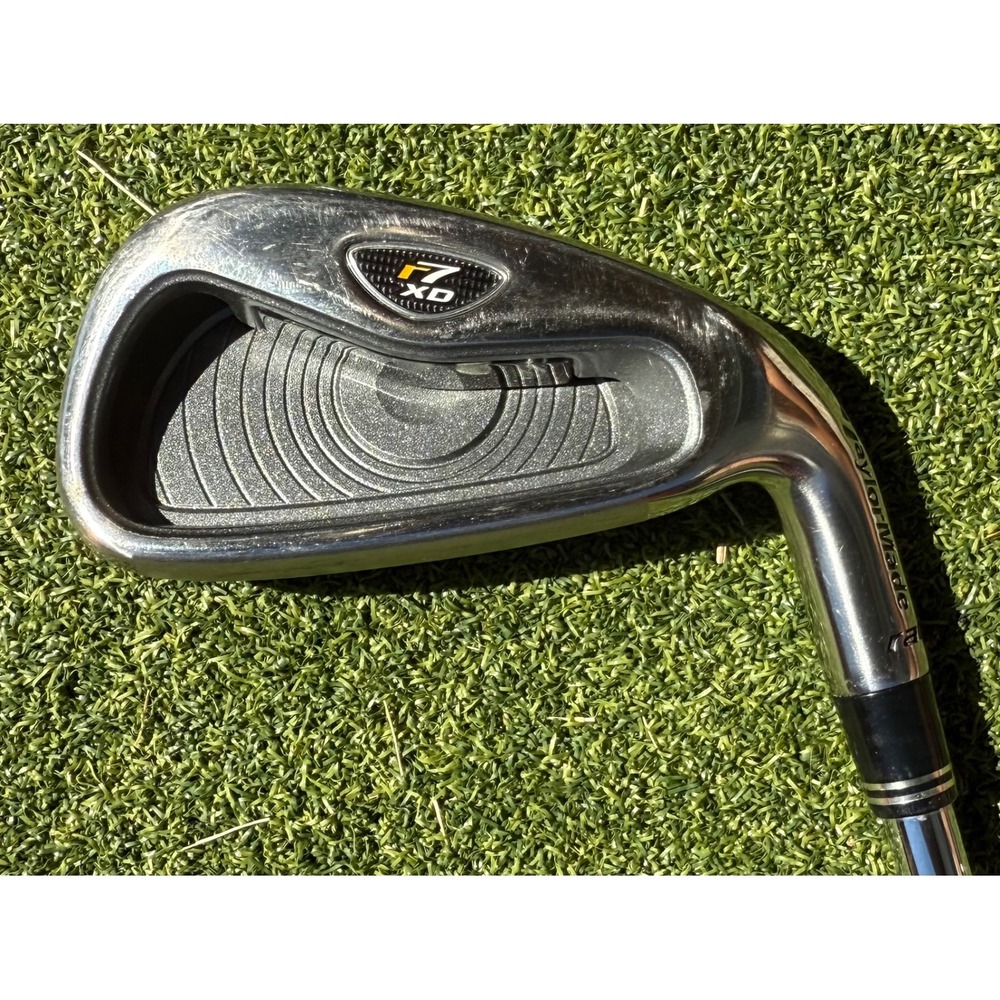 TaylorMade r7 XD 4 Iron Regular Flex Golf Club Right Handed